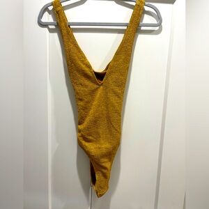 NWT Fashion Nova Glowing Goddess 1 Piece Swimsuit V-Neck (Copper) in Medium